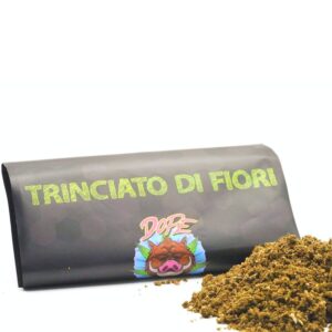 trinciato di solo fiori di canapa dope farm firenze cannabis CBD
